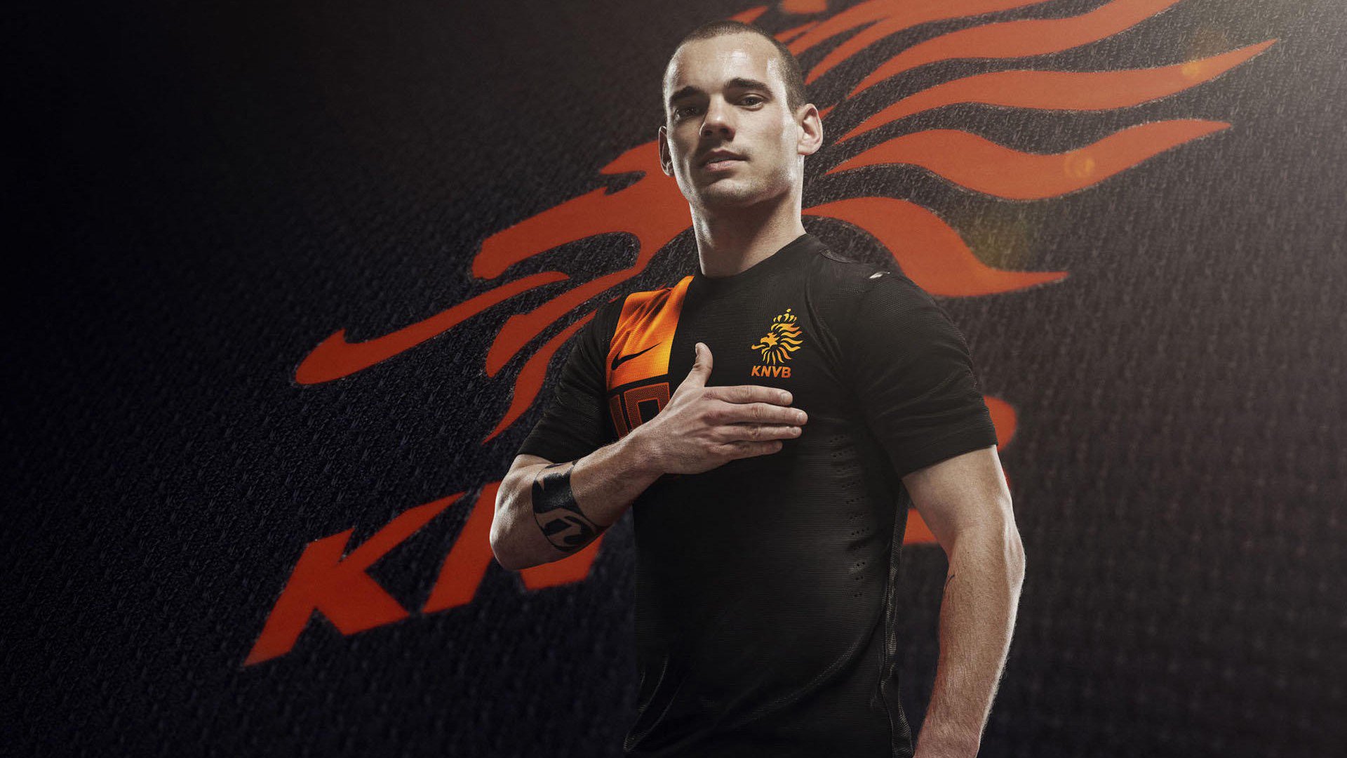 法甲豪门新战术:边路传中频繁,打乱对手组织,法甲边锋